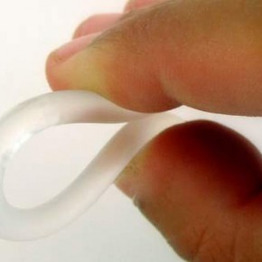 Contraccezione: come si mette l'anello anticoncezionale Contraccezione: come si mette l'anello anticoncezionale